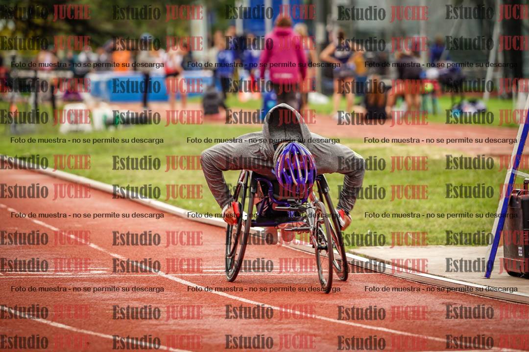 Fotos de los 100 m llanos de varones
