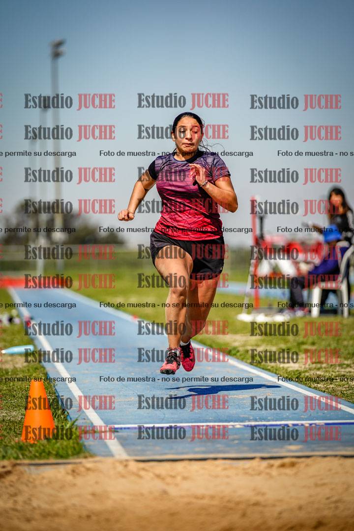 Fotos del salto en largo de mujeres - heptatlón 5