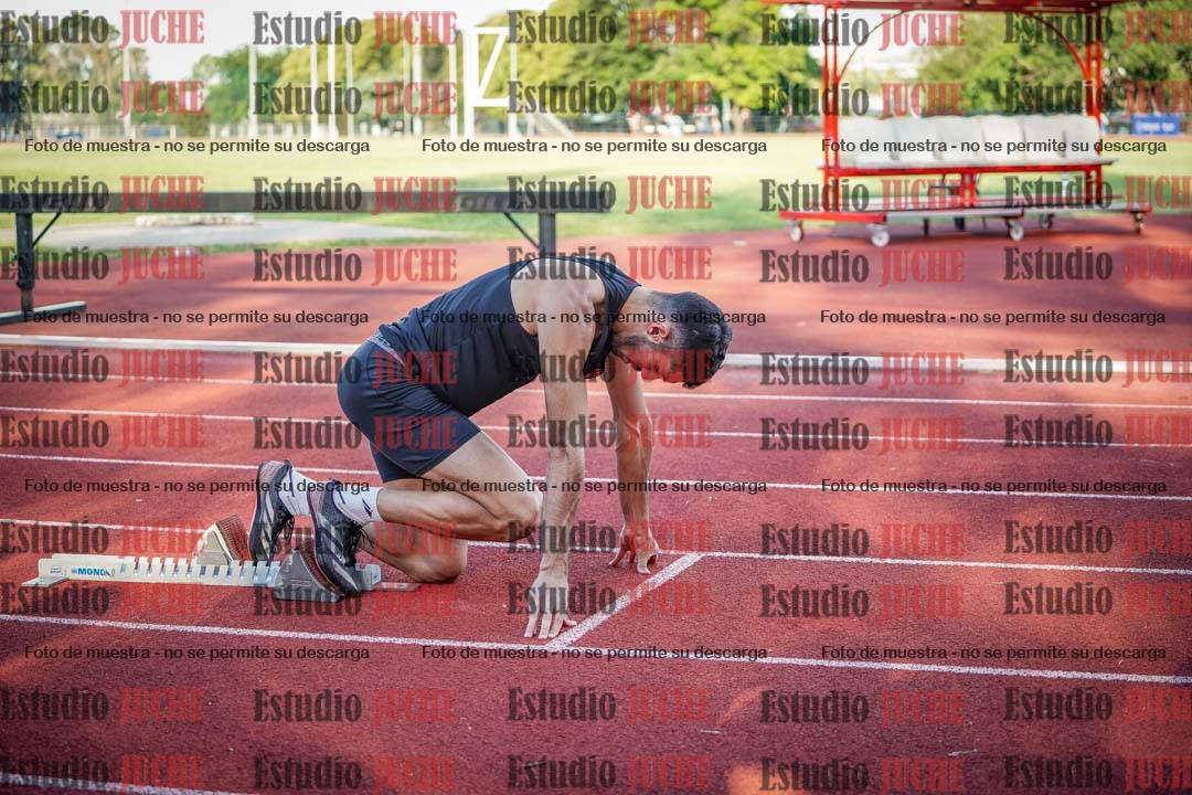 Fotos de los 400 m llanos de varones