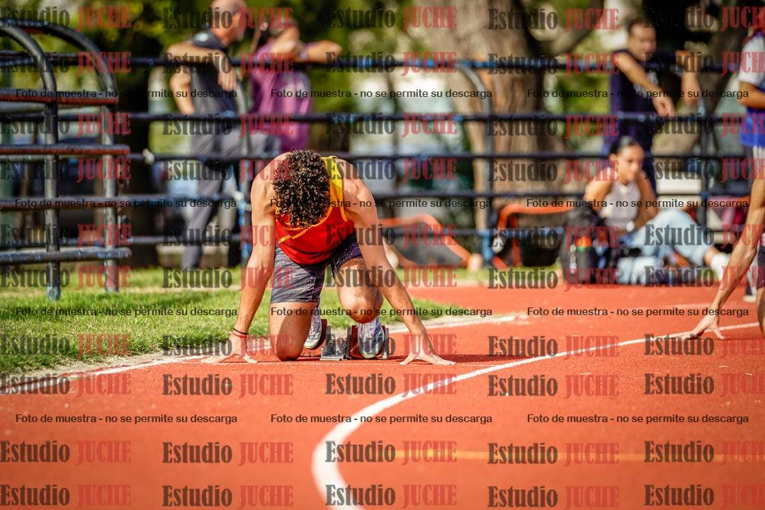 Fotos de los 200 m llanos de varones
