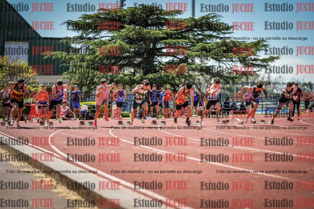 Fotos de los 100 m llanos de varones