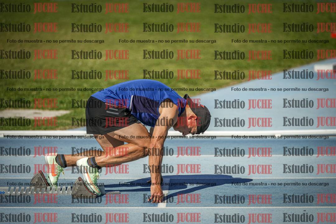 Fotos de los 400 m llanos de varones