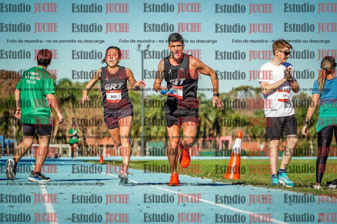 Fotos durante los relevos
