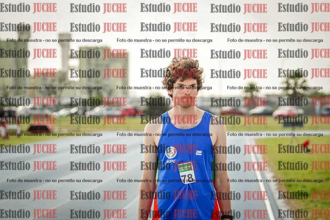Fotos de los 800 m llanos de varones