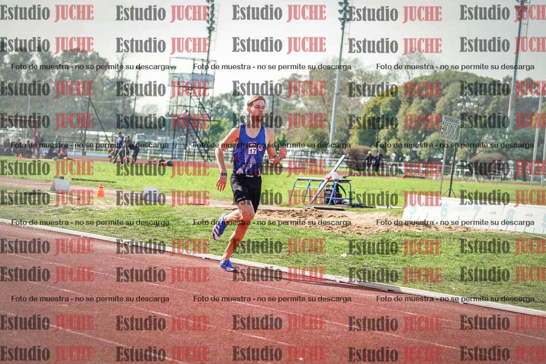 Fotos de los 800 m llanos de varones