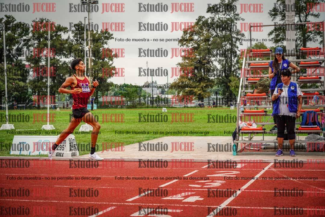 Fotos de los 800 m llanos de varones