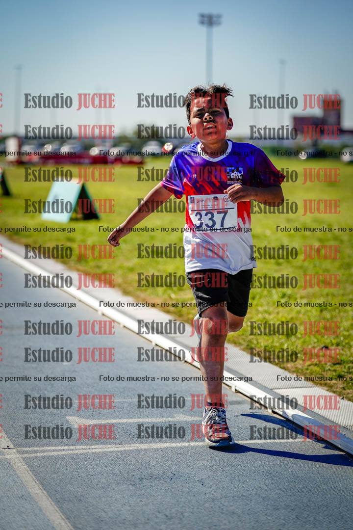 Fotos de los 1000 m llanos de varones