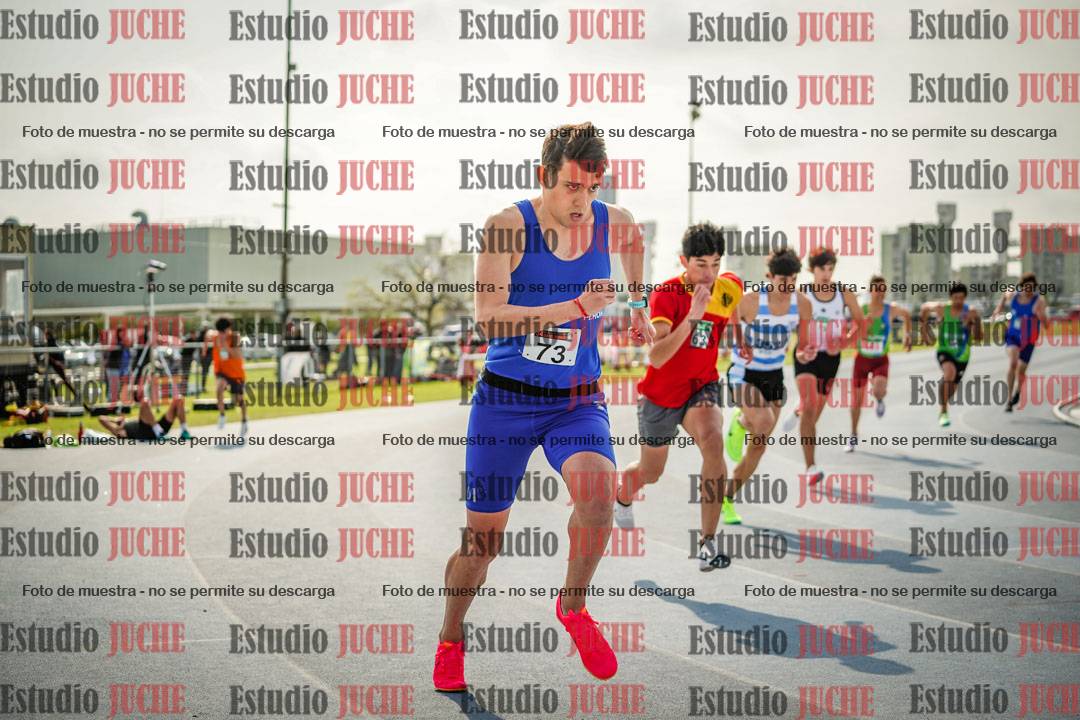 Fotos de los 800 m llanos de varones
