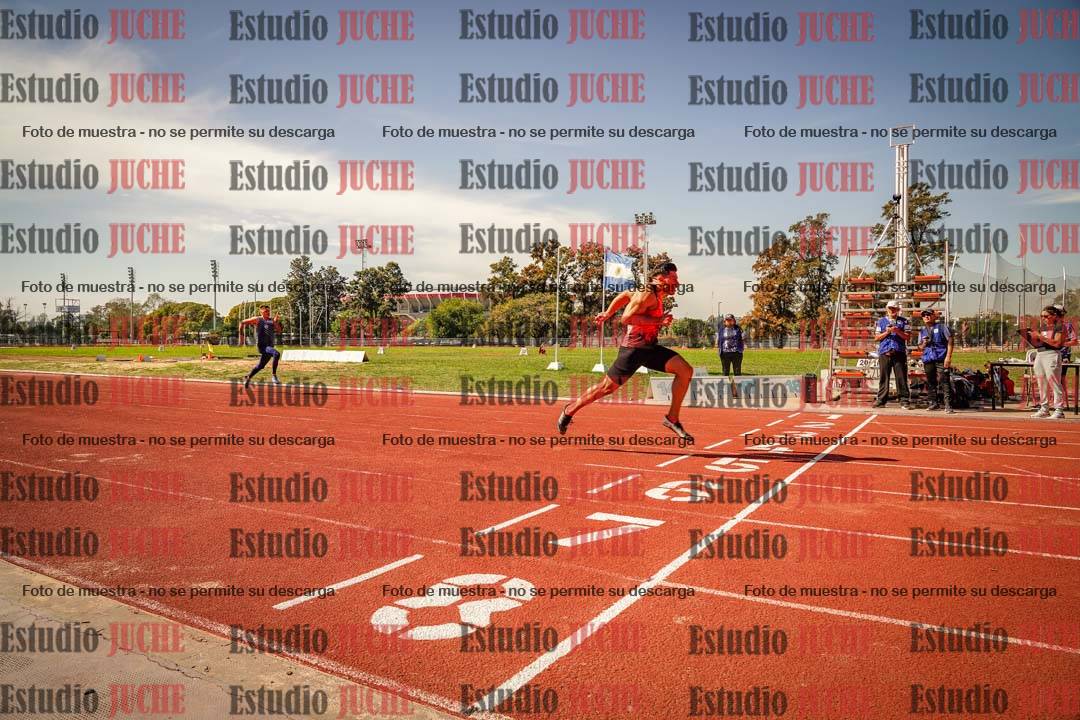 Fotos de los 100 m llanos de varones