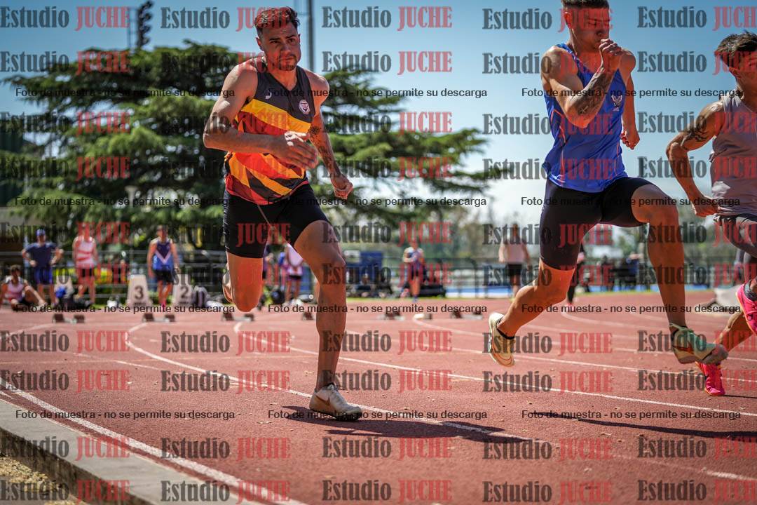 Fotos de los 100 m llanos de varones