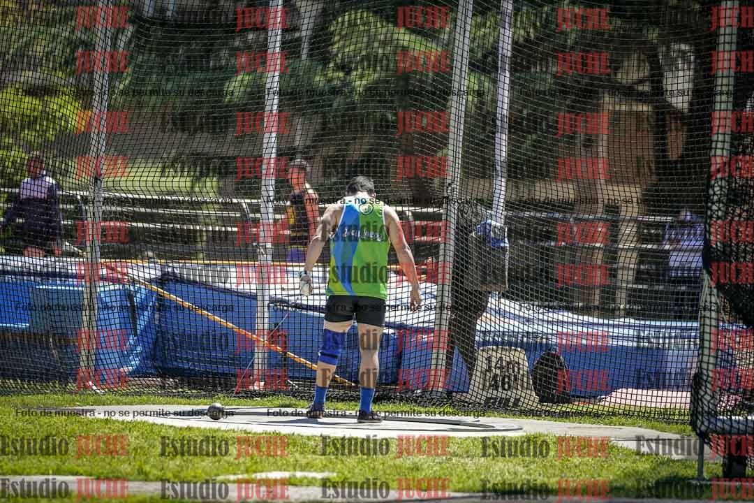 Fotos del lanzamiento de martillo de varones