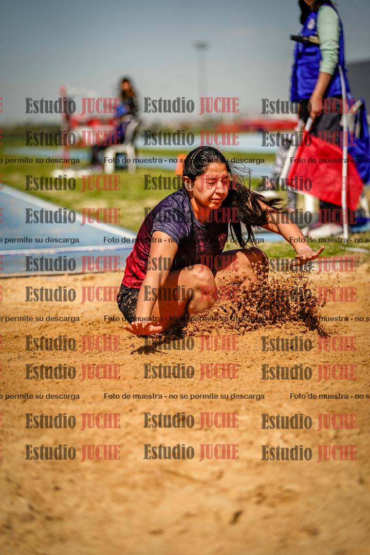 Fotos del salto en largo de mujeres - heptatlón 5