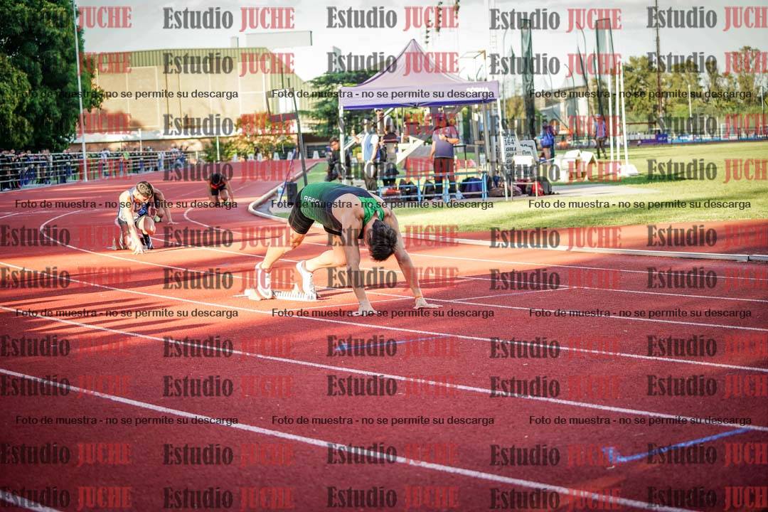 Fotos de los 400 m llanos de varones