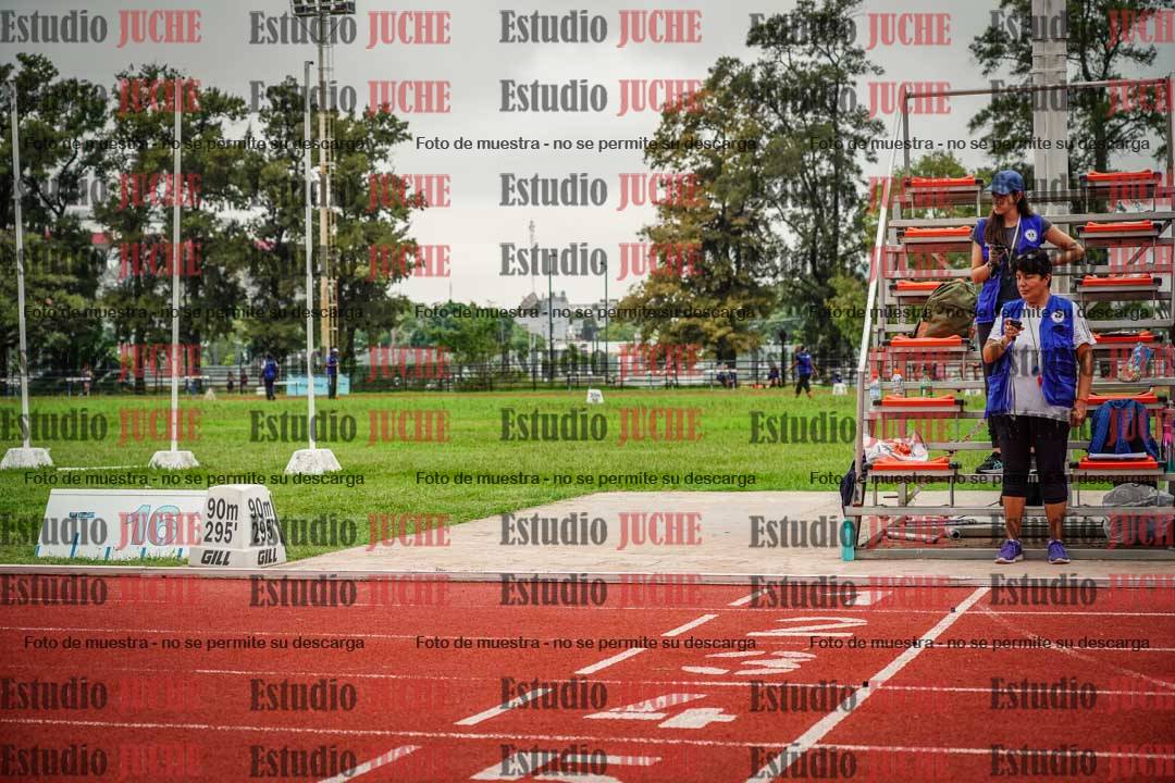 Fotos de los 800 m llanos de varones