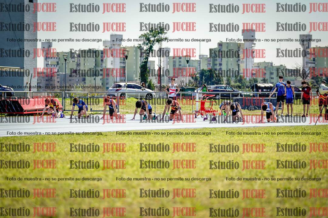 Fotos de los 100 m llanos de varones