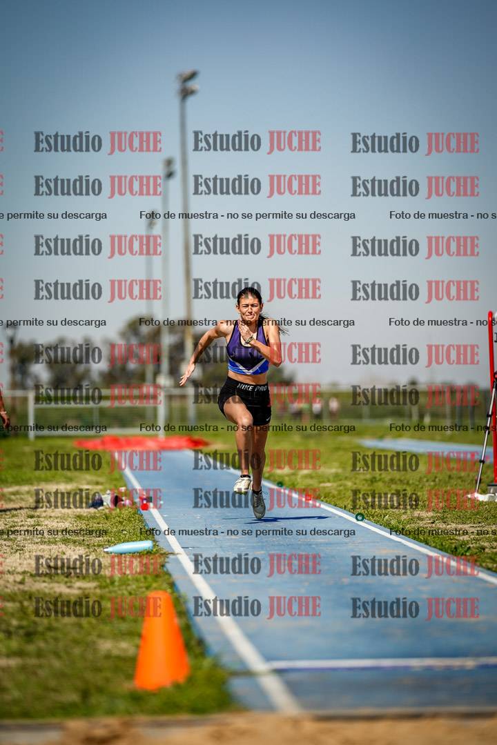 Fotos del salto en largo de mujeres - heptatlón 5
