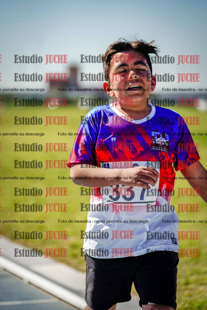 Fotos de los 1000 m llanos de varones