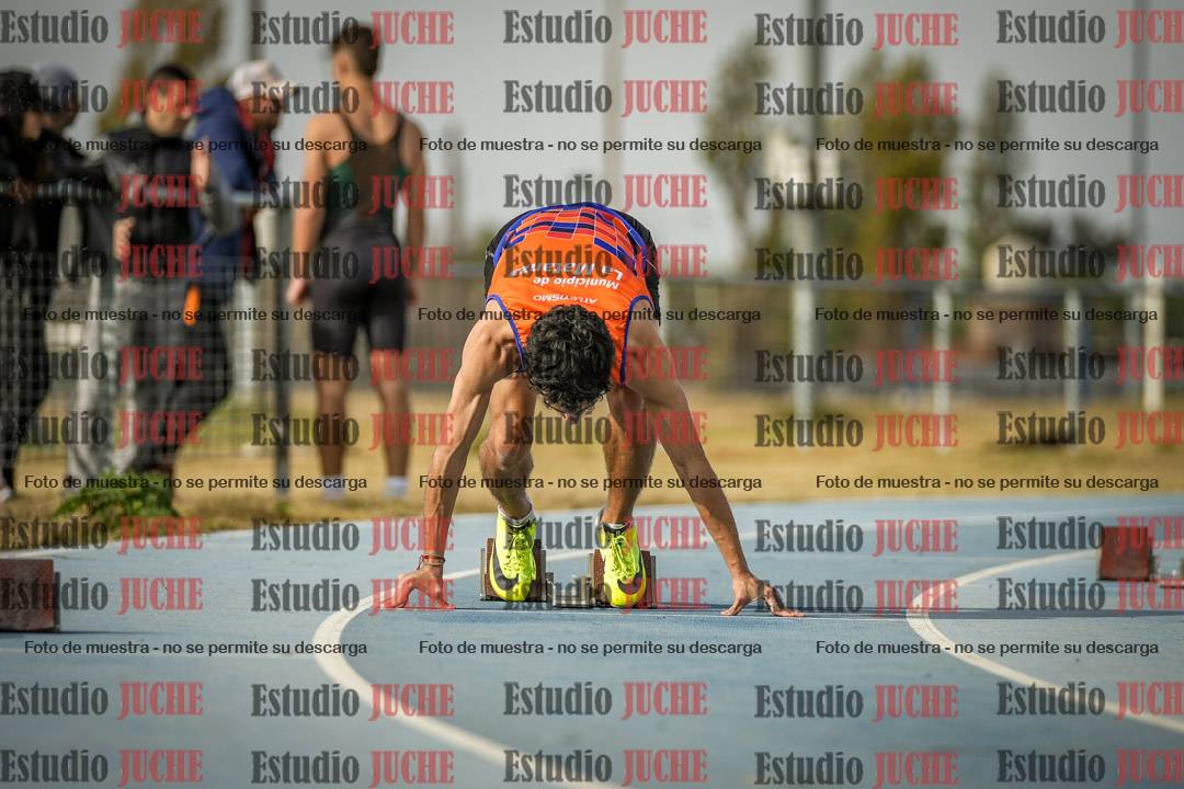 Fotos de los 200 m llanos de varones