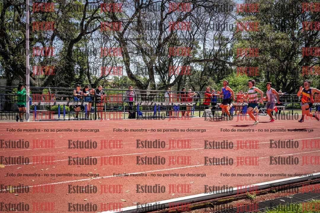 Fotos de los 100 m llanos de varones