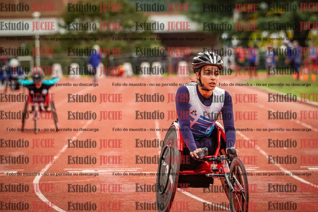Fotos de los 100 m llanos de varones