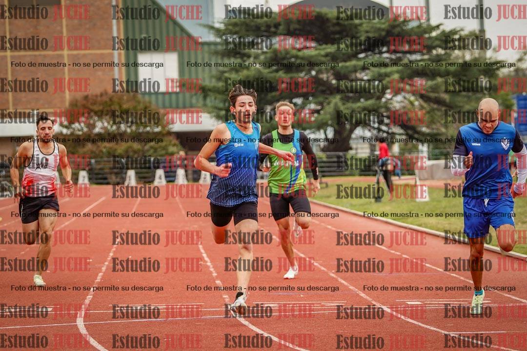 Fotos de los 200 m llanos de varones