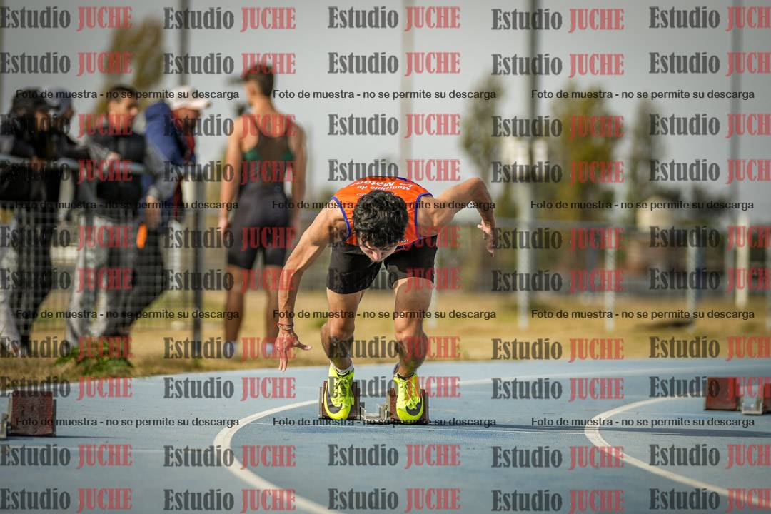 Fotos de los 200 m llanos de varones