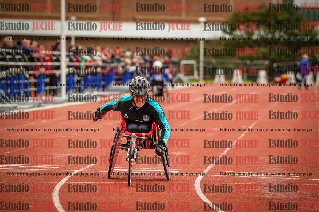 Fotos de los 100 m llanos de varones