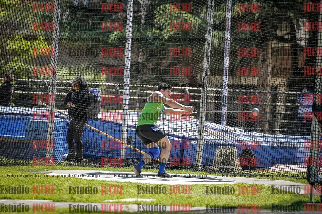 Fotos del lanzamiento de martillo de varones