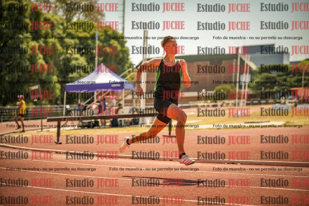 Fotos de los 400 m con vallas de varones