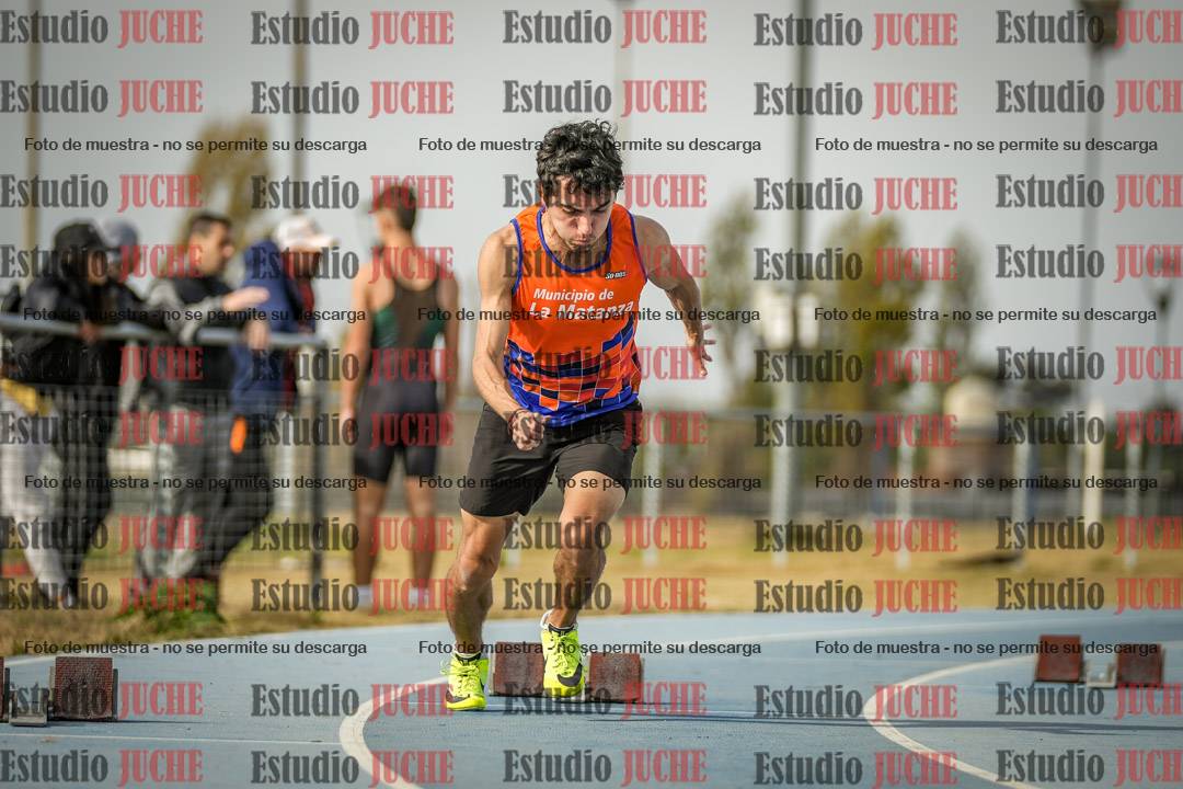 Fotos de los 200 m llanos de varones