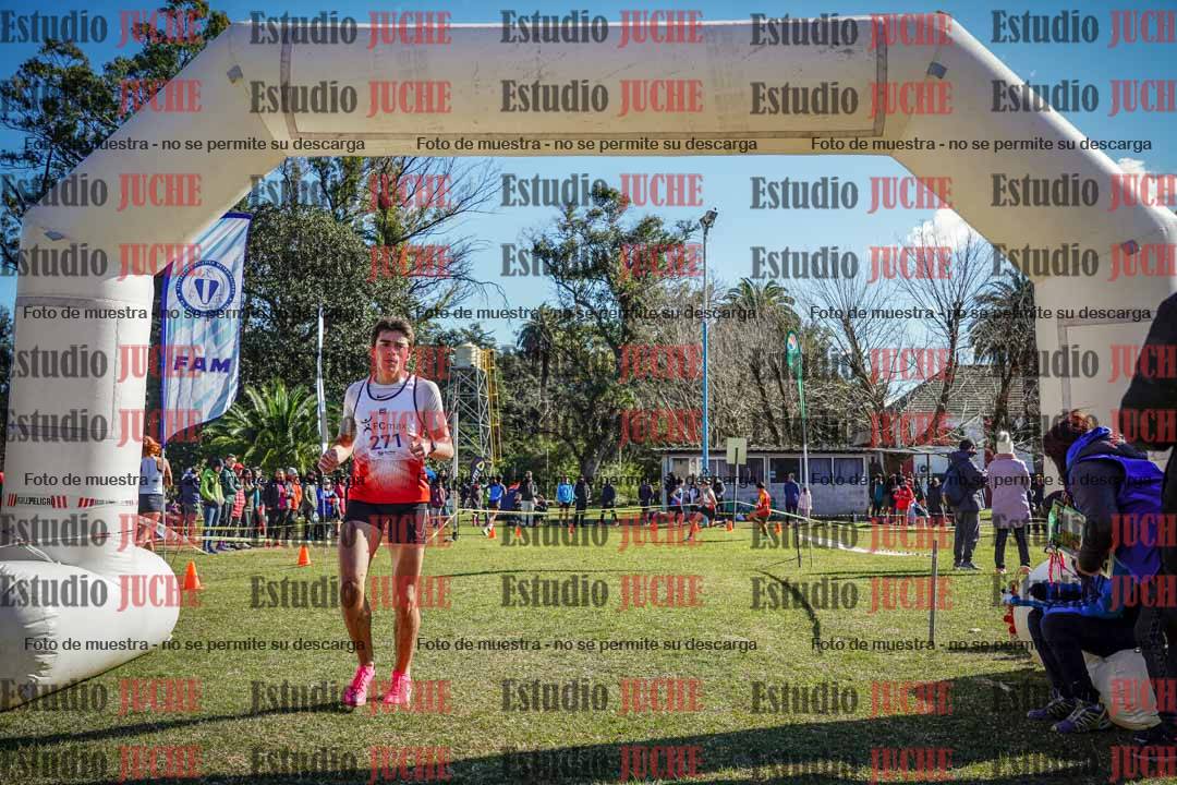 Fotos de la llegada del cross de 3000 m