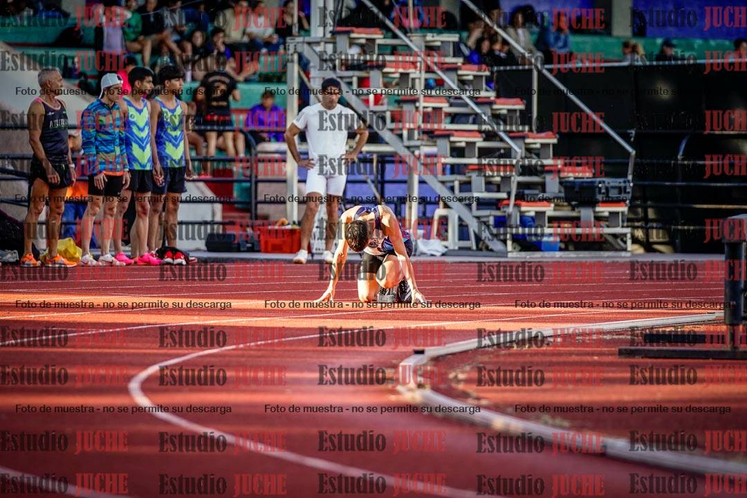Fotos de los 400 m llanos de varones