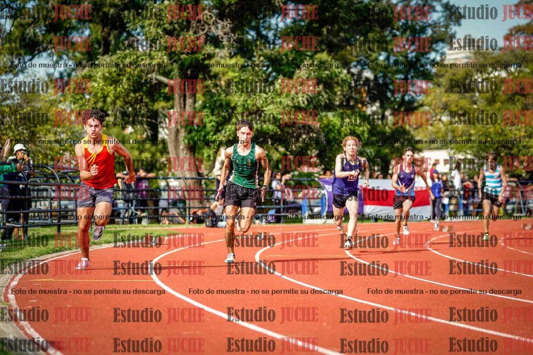 Fotos de los 200 m llanos de varones