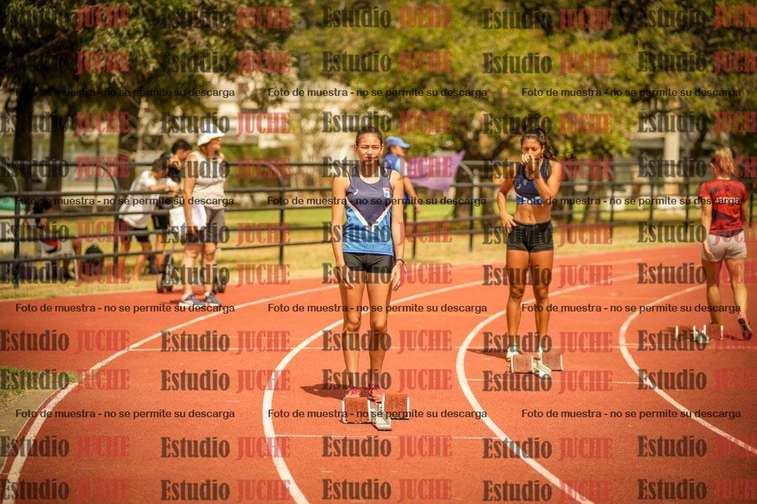 Fotos de los 200 m llanos de mujeres - combinadas 4