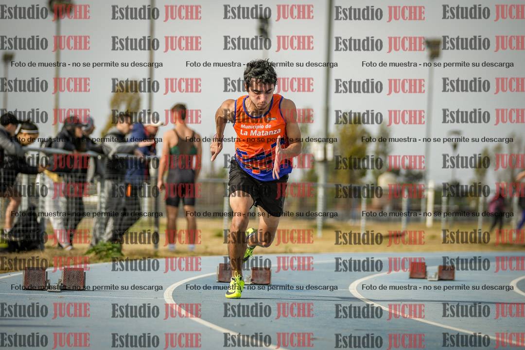 Fotos de los 200 m llanos de varones