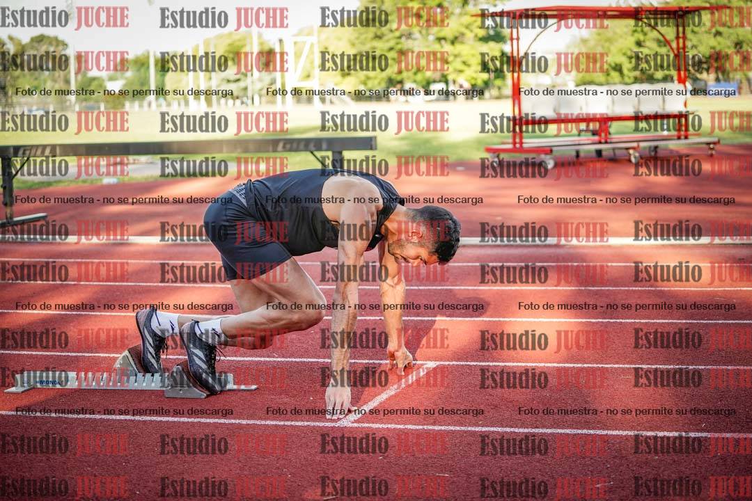 Fotos de los 400 m llanos de varones