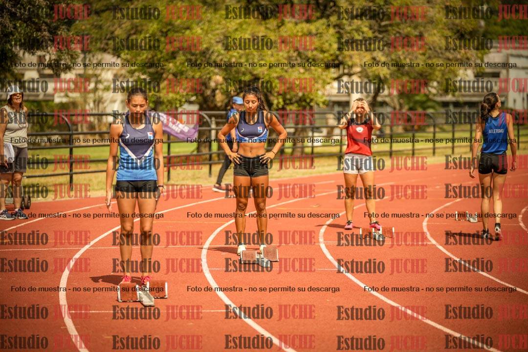 Fotos de los 200 m llanos de mujeres - combinadas 4
