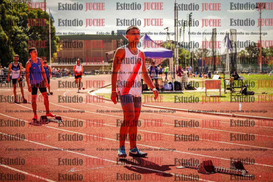Fotos de los 400 m llanos de varones
