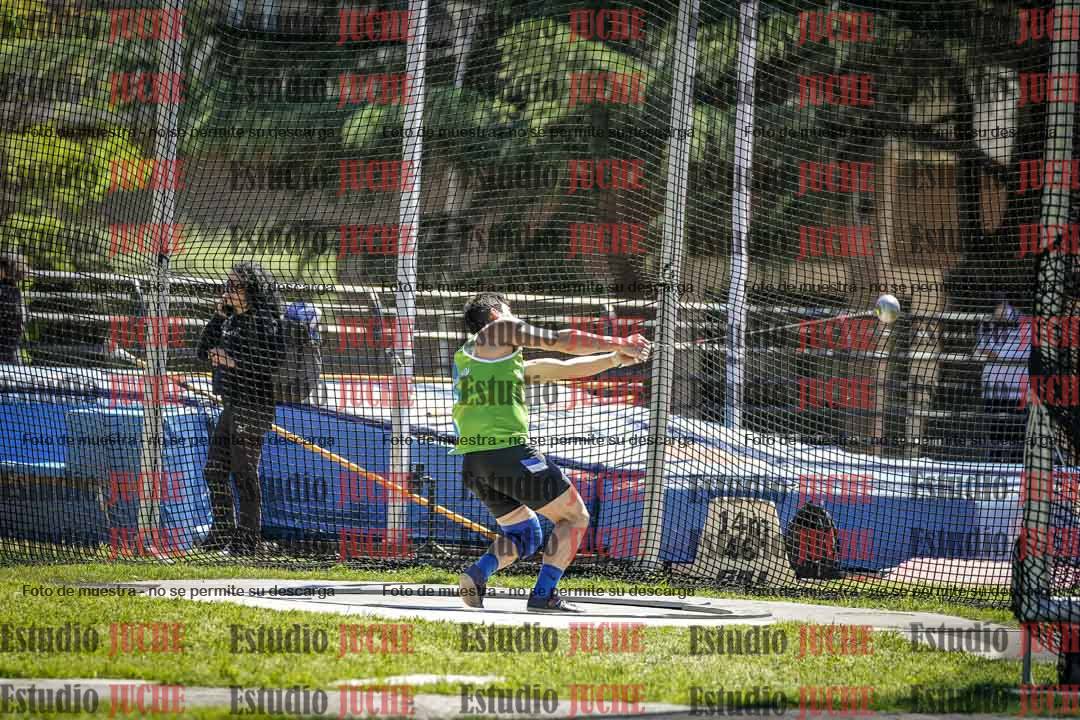 Fotos del lanzamiento de martillo de varones
