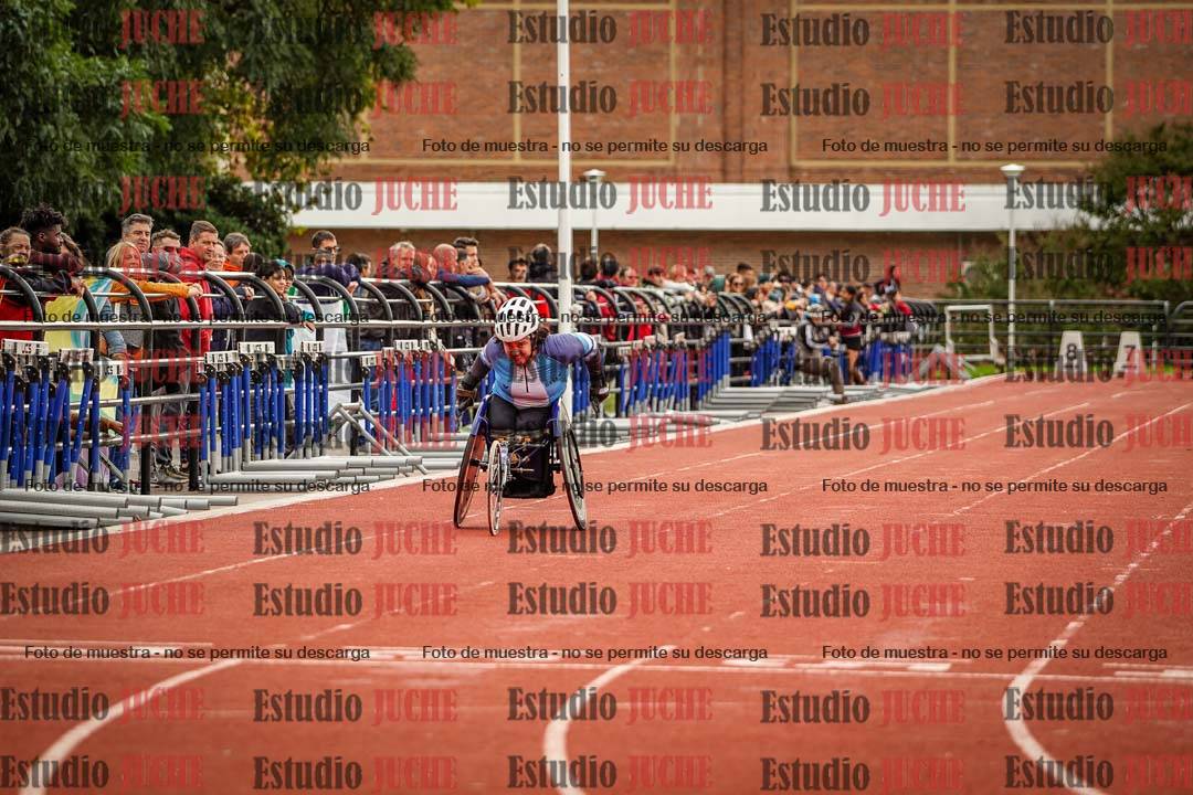 Fotos de los 100 m llanos de varones