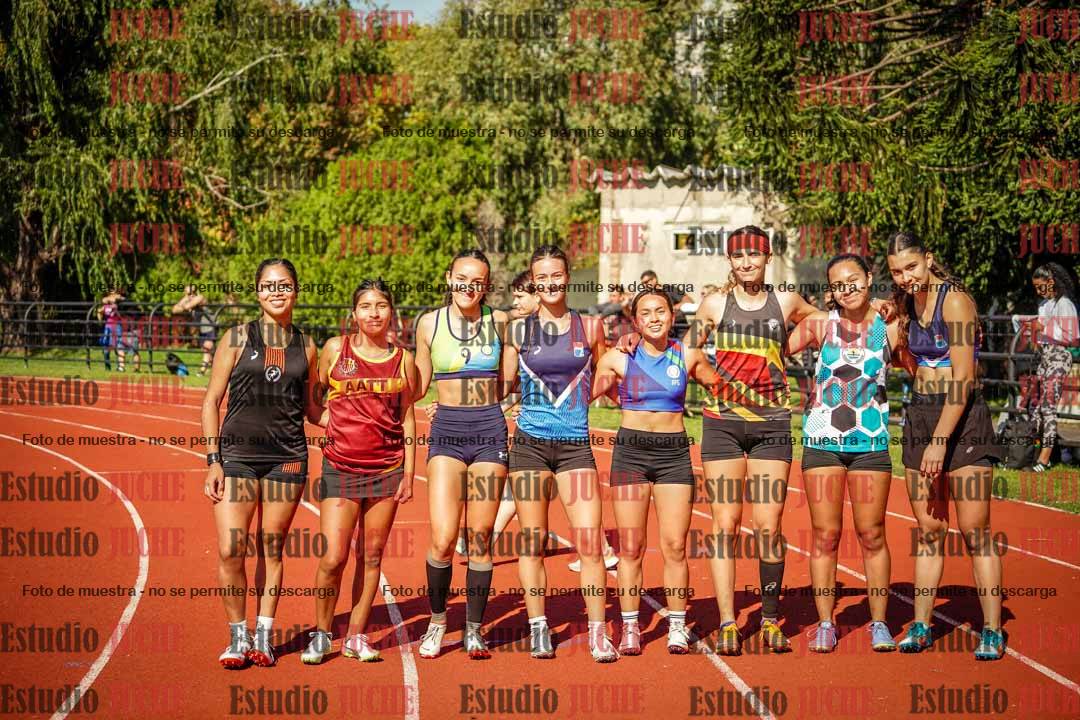 Fotos de algunos podios y extras