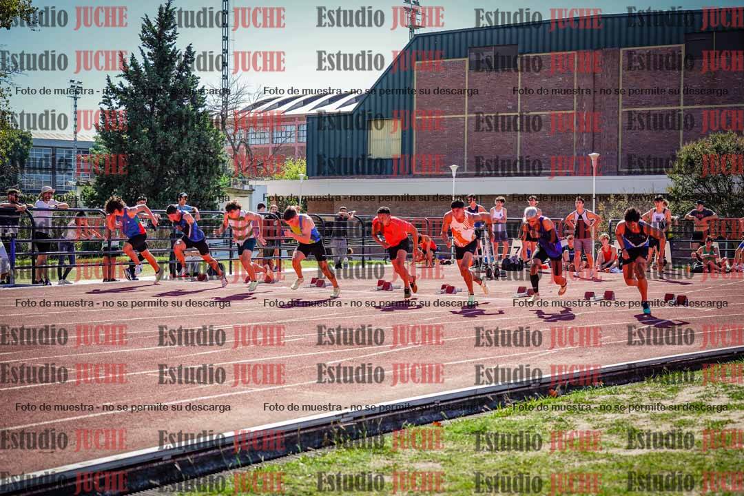 Fotos de los 100 m llanos de varones
