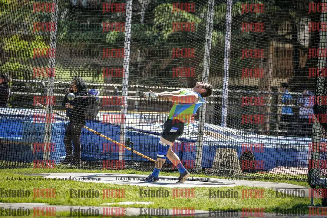 Fotos del lanzamiento de martillo de varones