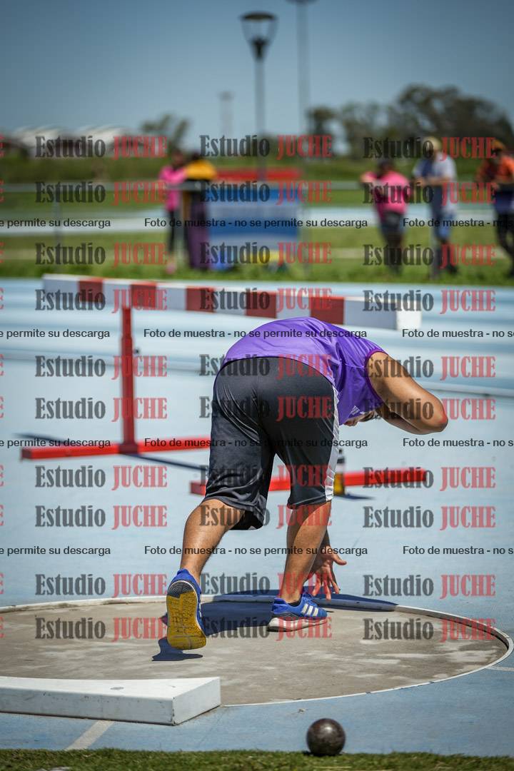 Fotos del lanzamiento de bala de varones - U14