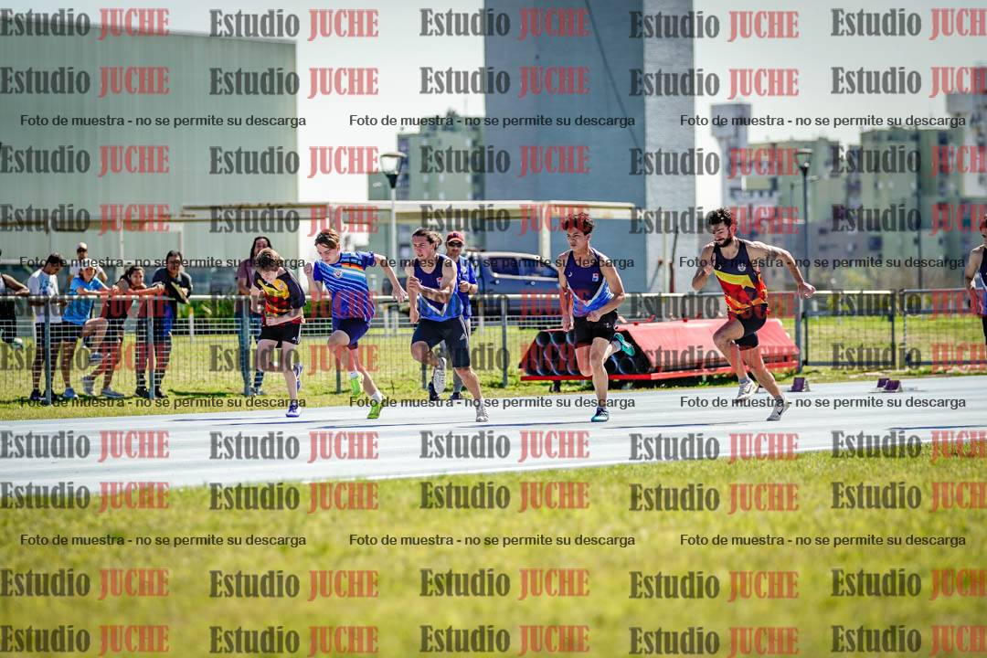 Fotos de los 100 m llanos de varones