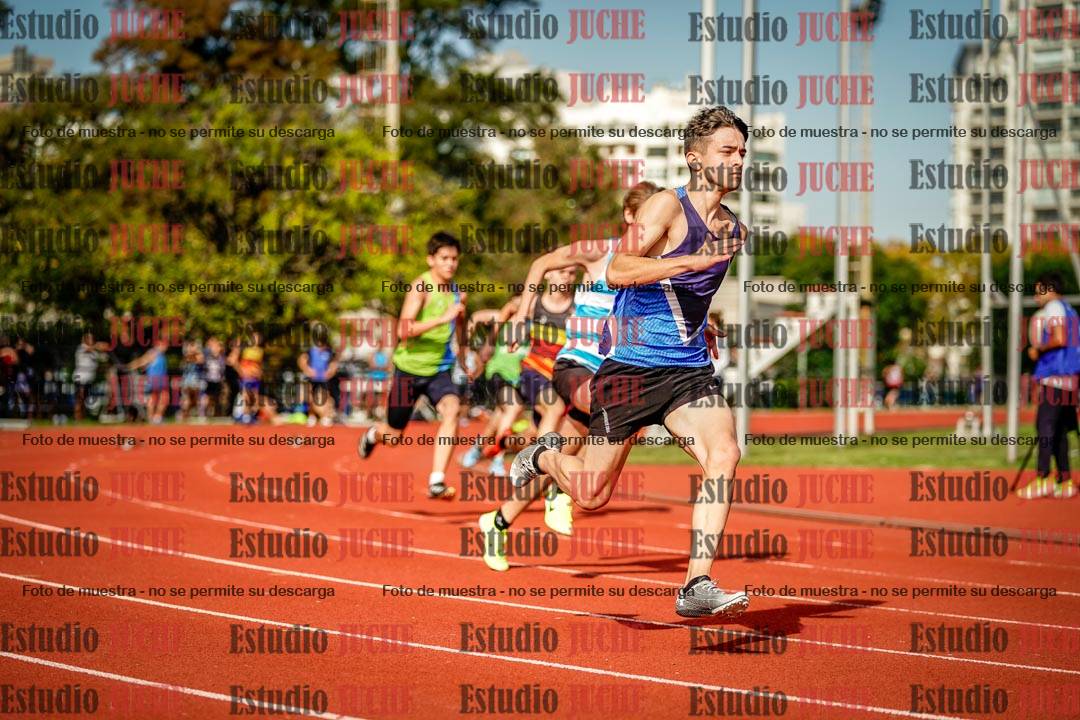 Fotos de los 200 m llanos de varones