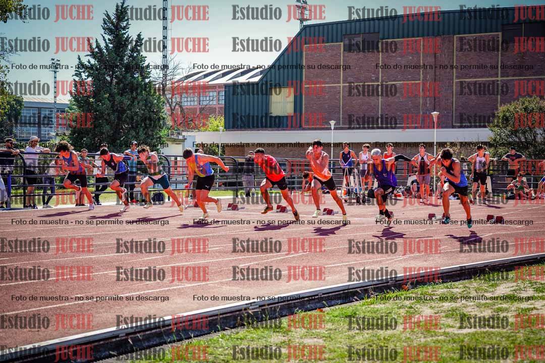 Fotos de los 100 m llanos de varones