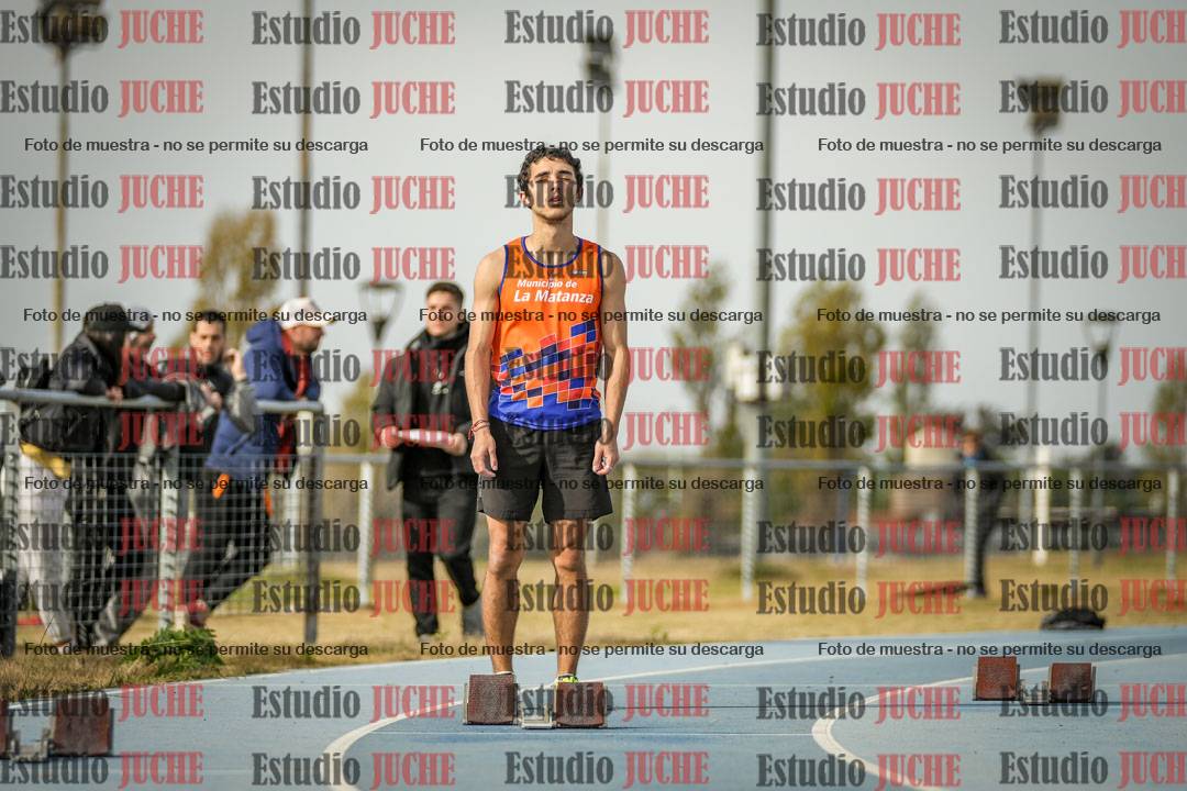 Fotos de los 200 m llanos de varones