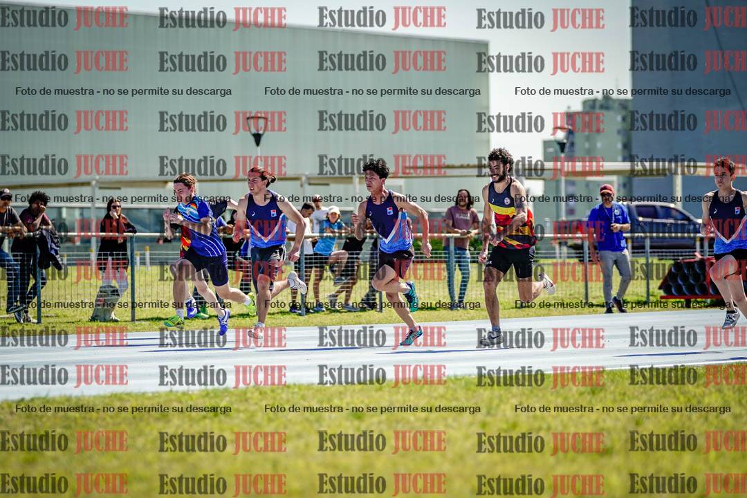 Fotos de los 100 m llanos de varones