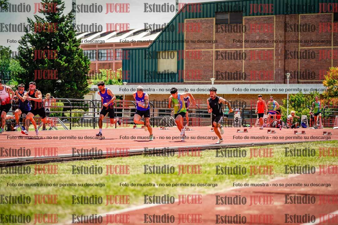 Fotos de los 100 m llanos de varones